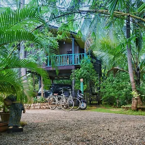 Habitación en casa particular Passion Ray & Tree Hut, Sigiriya