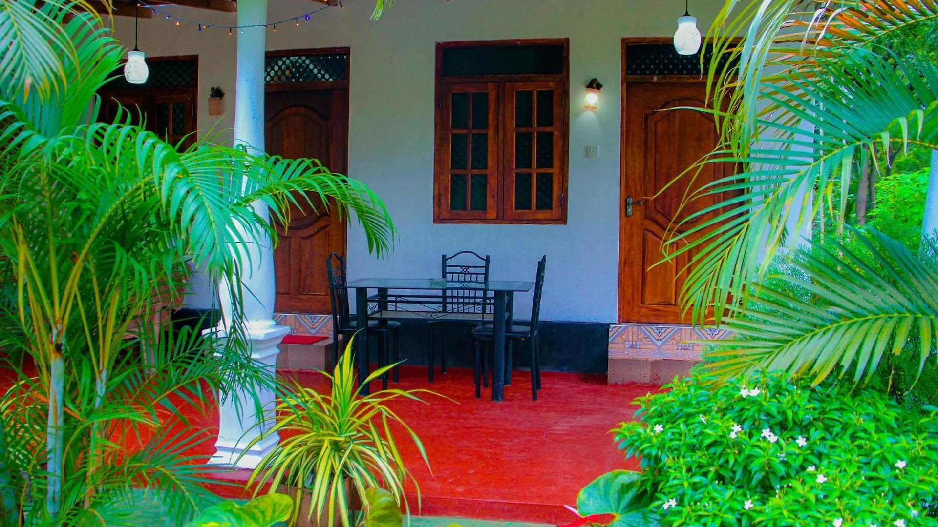 Chanaka Holiday Inn Sigiriya 0*,